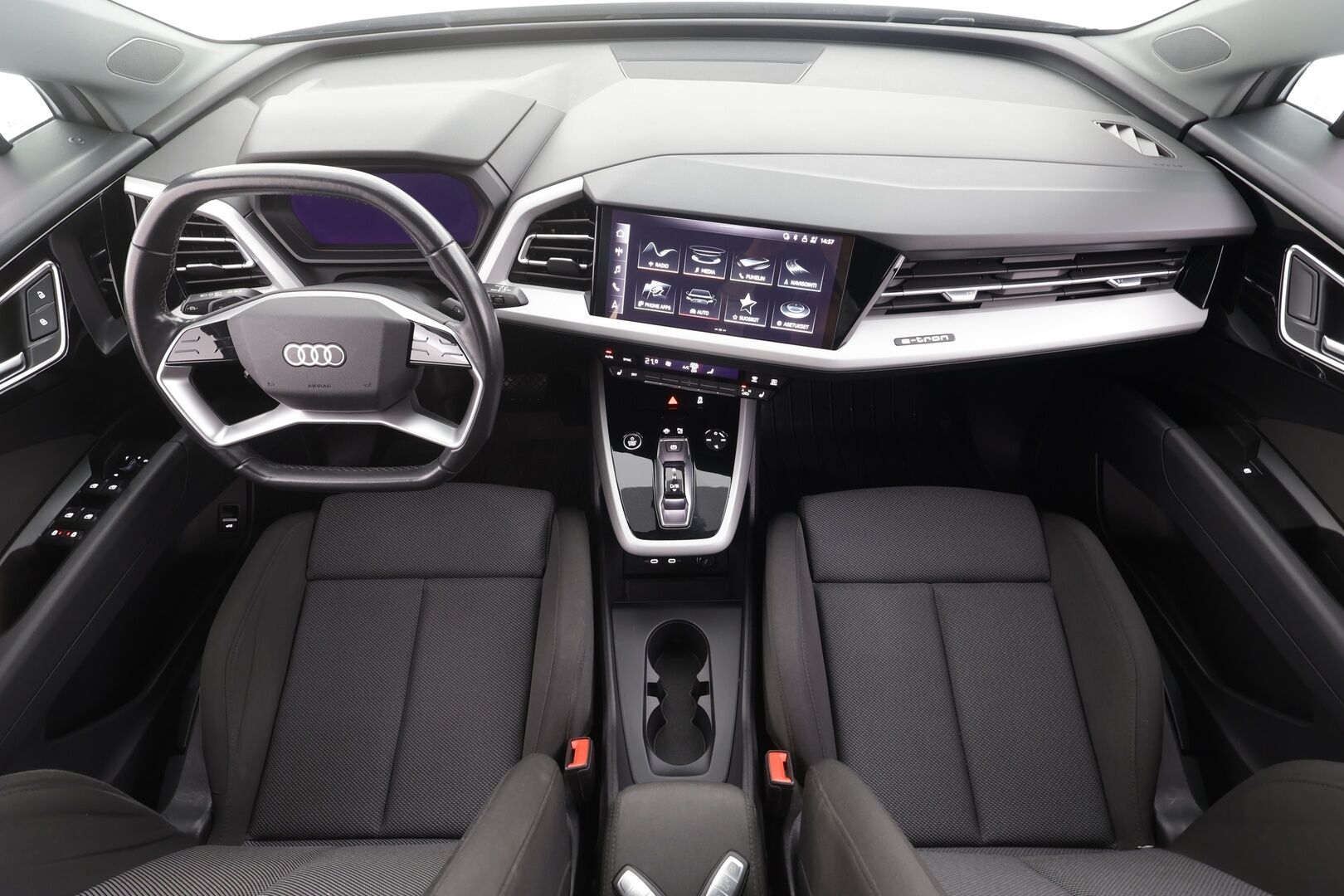 Audi Q4 e-tron 2022 50 e-tron quattro - | ACC | ILP  | Koukku | Matrix-LED | P.Kamera | Sporttipenkit | Keyless | Apple&Android | Kahdet Renkaat | Koti & Kauppalaturi |