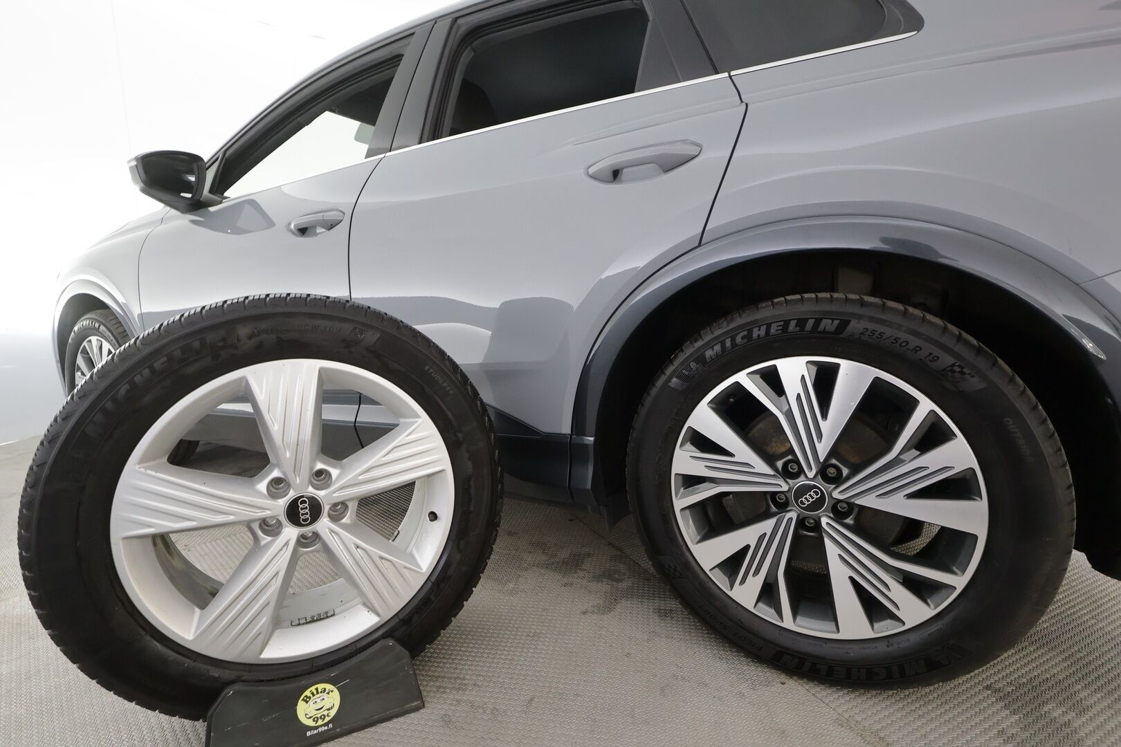 Audi Q4 e-tron 2022 50 e-tron quattro - | ACC | ILP  | Koukku | Matrix-LED | P.Kamera | Sporttipenkit | Keyless | Apple&Android | Kahdet Renkaat | Koti & Kauppalaturi |