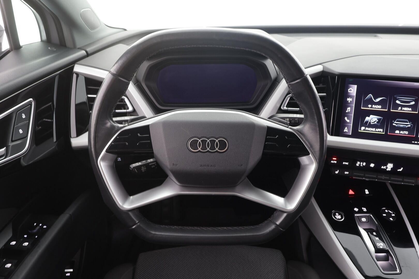 Audi Q4 e-tron 2022 50 e-tron quattro - | ACC | ILP  | Koukku | Matrix-LED | P.Kamera | Sporttipenkit | Keyless | Apple&Android | Kahdet Renkaat | Koti & Kauppalaturi |