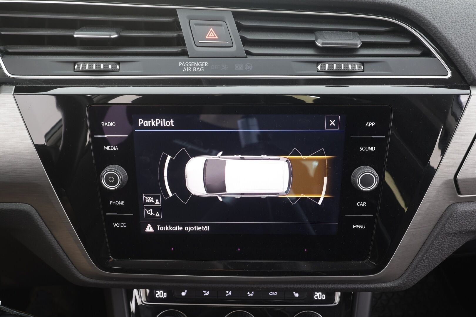 Volkswagen Touran 2018 R-Line 1,4 TSI 110 kW (150 hv) DSG-automaatti 7.P - | ACC | Koukku | Webasto | P.tutkat | LED | Apple&Android | Kahdet Renkaat |