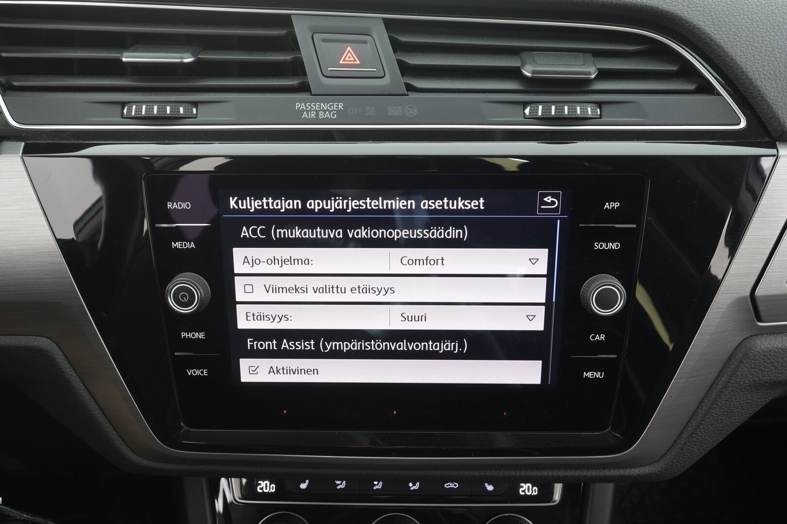 Volkswagen Touran 2018 R-Line 1,4 TSI 110 kW (150 hv) DSG-automaatti 7.P - | ACC | Koukku | Webasto | P.tutkat | LED | Apple&Android | Kahdet Renkaat |