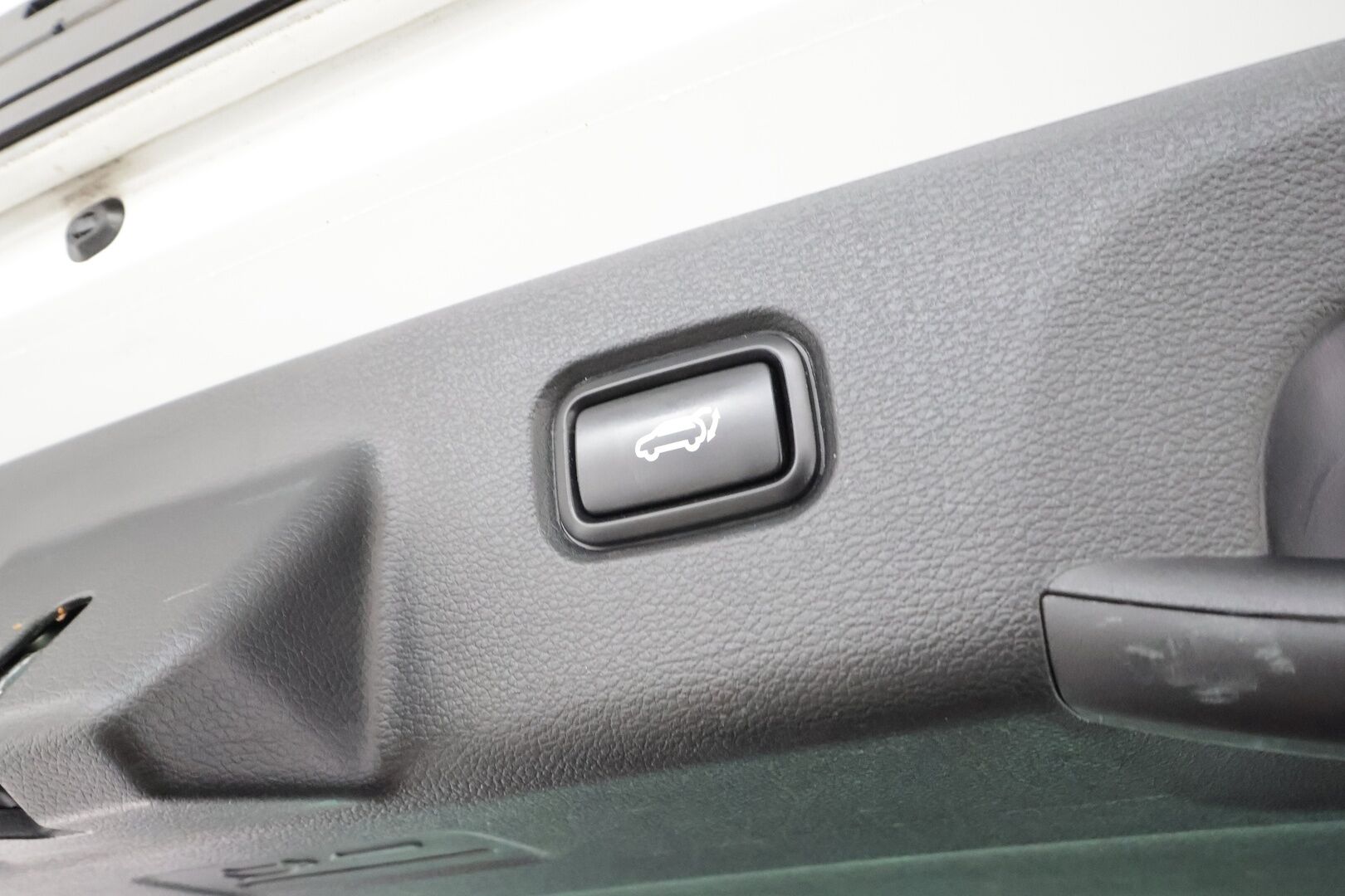 Kia Sportage 2022 1,6 T-GDI AWD Plug-in Hybrid GT-Line AT 265hv * ACC / 360° / H&K / Muisitpenkki / LED / Navi / Ilmastoidut penkit / Koukku * - 1.Om Suomi-auto / Kahdet renkaat aluvanteilla / Huippuvarusteet - HULLUT BLACKWEEK JATKOT - KORKOTARJOUS 2,49%