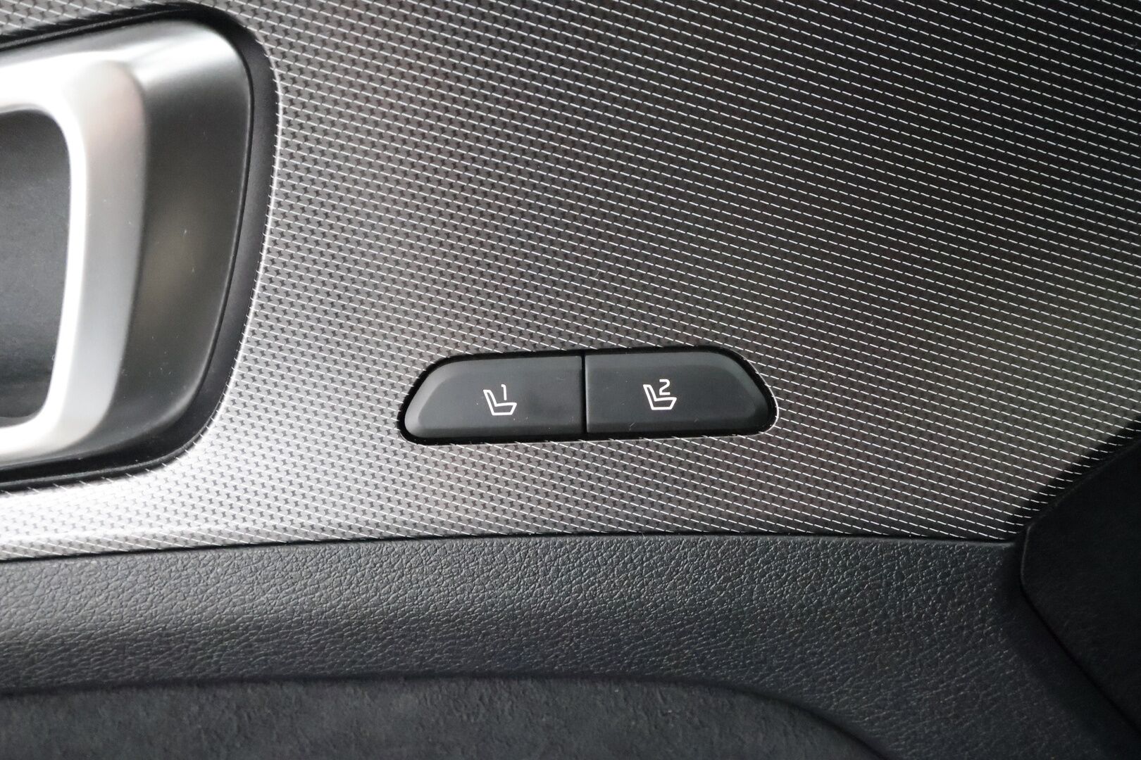 Kia Sportage 2022 1,6 T-GDI AWD Plug-in Hybrid GT-Line AT 265hv * ACC / 360° / H&K / Muisitpenkki / LED / Navi / Ilmastoidut penkit / Koukku * - 1.Om Suomi-auto / Kahdet renkaat aluvanteilla / Huippuvarusteet - HULLUT BLACKWEEK JATKOT - KORKOTARJOUS 2,49%