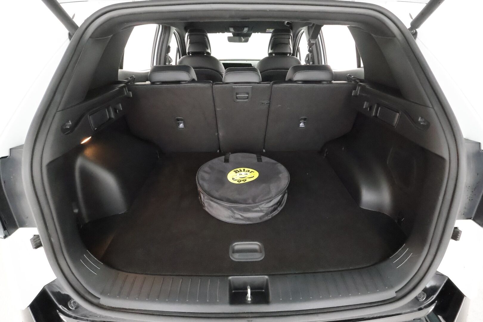 Kia Sportage 2022 1,6 T-GDI AWD Plug-in Hybrid GT-Line AT 265hv * ACC / 360° / H&K / Muisitpenkki / LED / Navi / Ilmastoidut penkit / Koukku * - 1.Om Suomi-auto / Kahdet renkaat aluvanteilla / Huippuvarusteet - HULLUT BLACKWEEK JATKOT - KORKOTARJOUS 2,49%