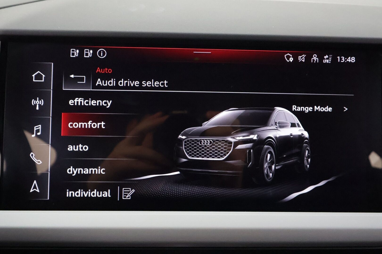 Audi Q4 e-tron 2023 35 e-tron - | ACC | ILP | Sporttipenkit | P.kamera | Navi | Digimittaristo | Kaistavahti | Apple & Android | Sähk. takaluukku | 1-om suomiauto | 2x renkaat aluin |