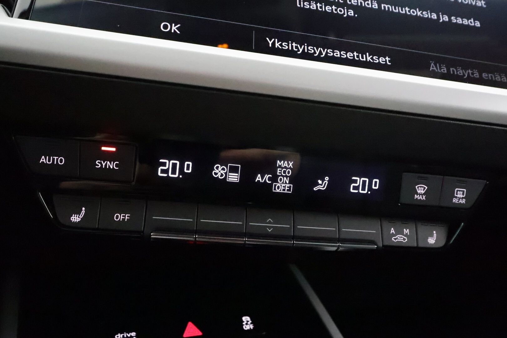 Audi Q4 e-tron 2023 35 e-tron - | ACC | ILP | Sporttipenkit | P.kamera | Navi | Digimittaristo | Kaistavahti | Apple & Android | Sähk. takaluukku | 1-om suomiauto | 2x renkaat aluin |
