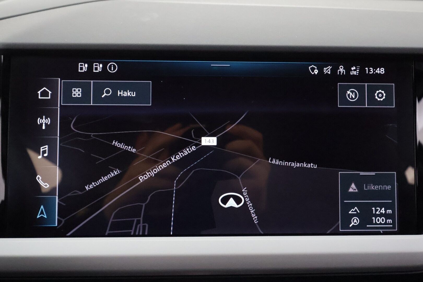 Audi Q4 e-tron 2023 35 e-tron - | ACC | ILP | Sporttipenkit | P.kamera | Navi | Digimittaristo | Kaistavahti | Apple & Android | Sähk. takaluukku | 1-om suomiauto | 2x renkaat aluin |