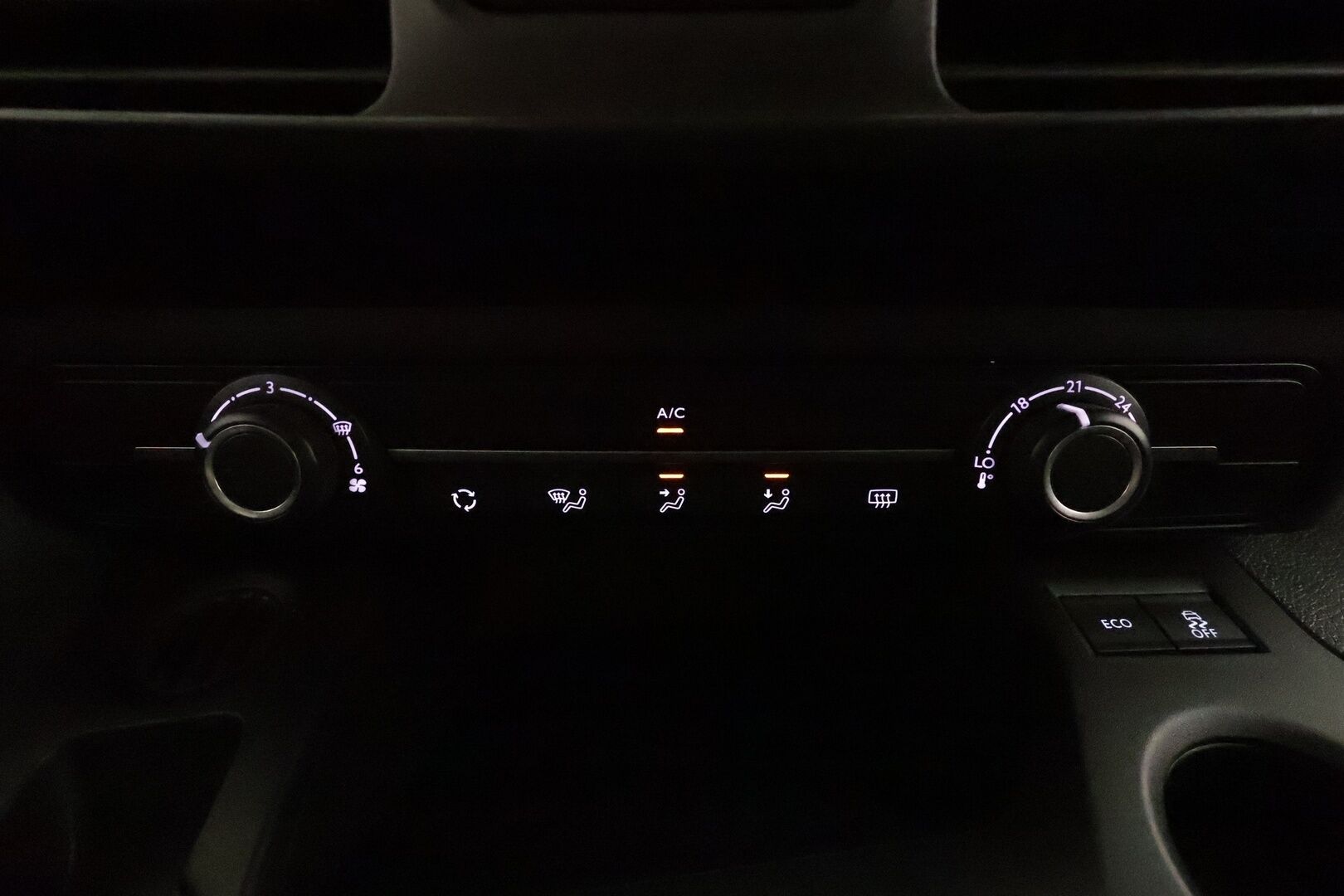 Toyota Proace CITY 2023 Active L2 1,5D 130 Automaatti 5ov 2510 *ALV** Suomi auto / Vakkari / TULOSSA