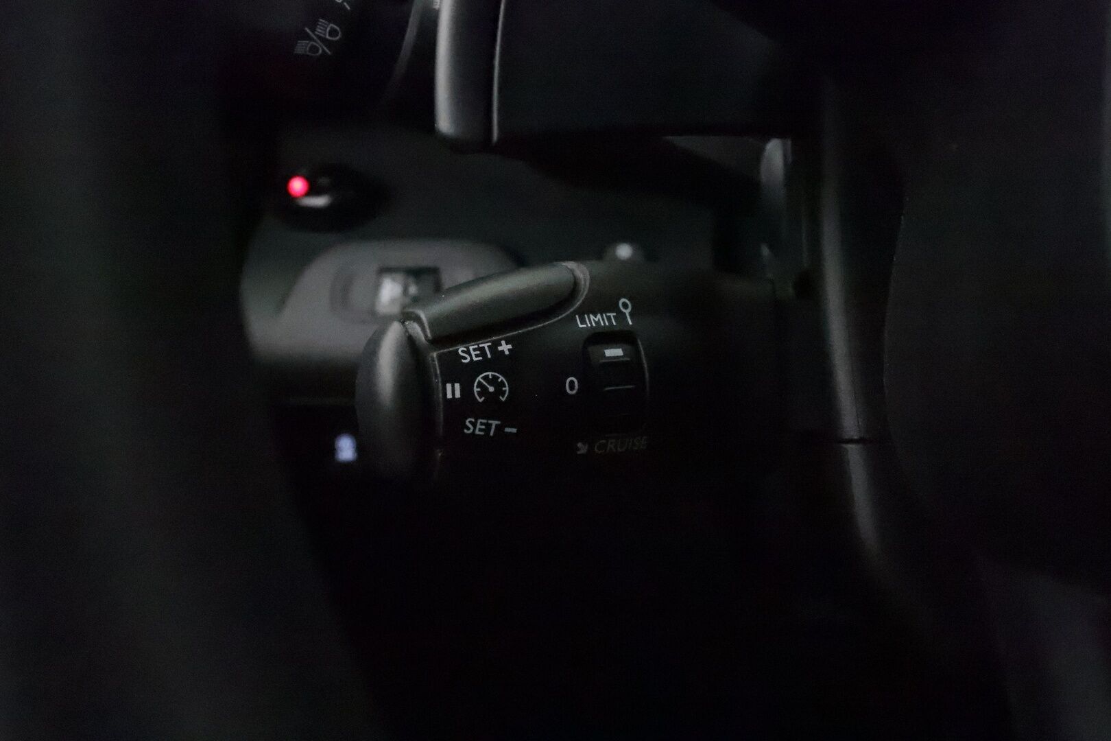 Toyota Proace CITY 2023 Active L2 1,5D 130 Automaatti 5ov 2510 **1-om Suomi-auto / Webasto / P.kamera / Vakkari / Ilmastointi / Bluetooth** - Kahdet Renkaat 