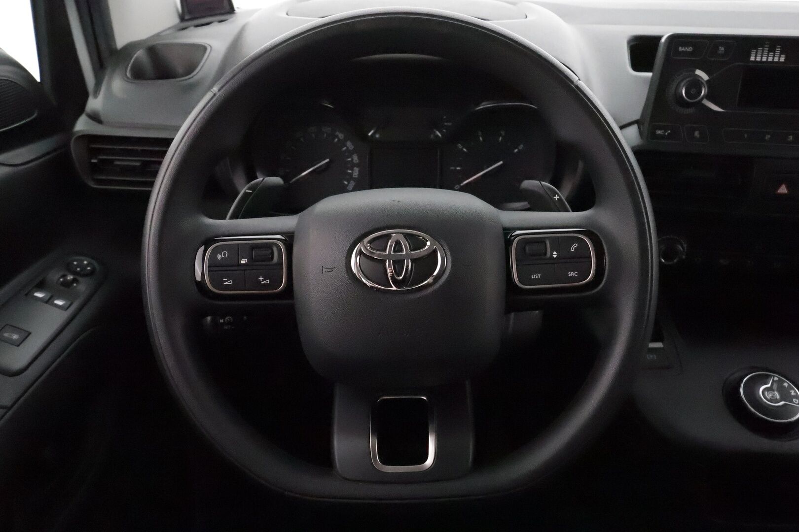 Toyota Proace CITY 2023 Active L2 1,5D 130 Automaatti 5ov 2510 **1-om Suomi-auto / Webasto / P.kamera / Vakkari / Ilmastointi / Bluetooth** - Kahdet Renkaat 