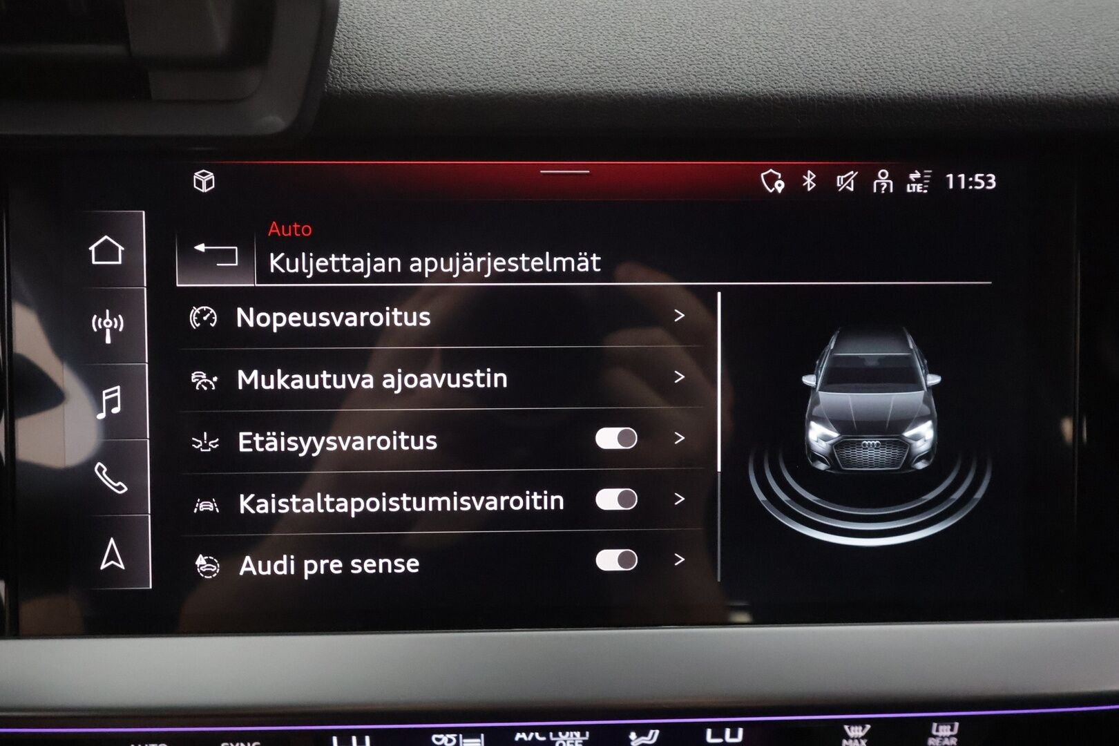 Audi A3 2023 Sportback Progress Plus 40 TFSI e 150kW S tronic - Koukku | ACC | B&O | P.kamera | Matrix | Sport-penkit | Digimittaristo | Keyless | Kaistavahti | Katveavustin | 1-om Suomi-auto | Kahdet renkaat | 2x Latauskaapelit |