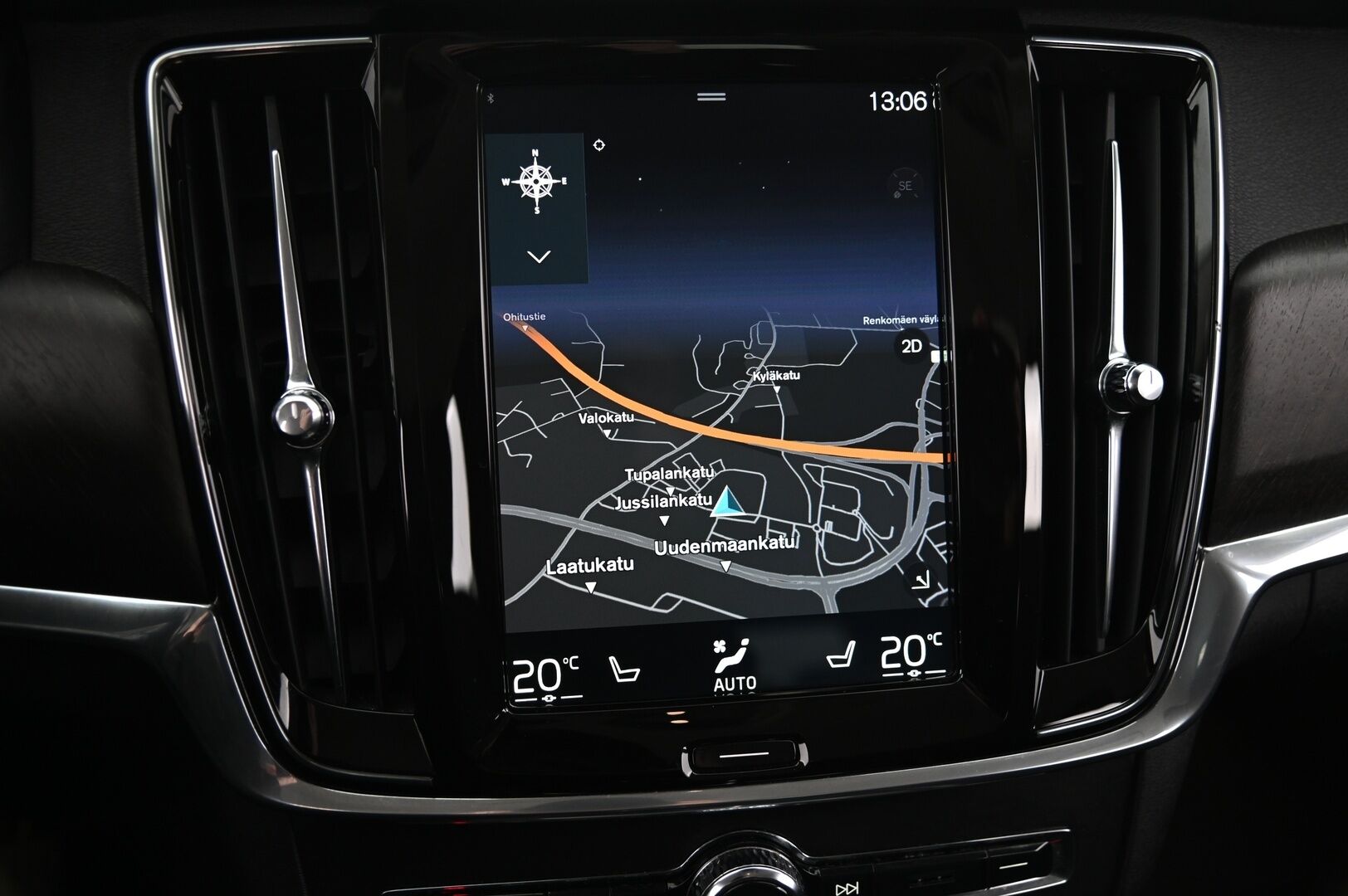 Volvo V90 Cross Country 2019 D4 AWD Plus aut **ACC / Koukku / Navi / Kessy** - *Juuri saapunut / Digimittaristo / VOC / LED-Valot / 2X Renkaat*