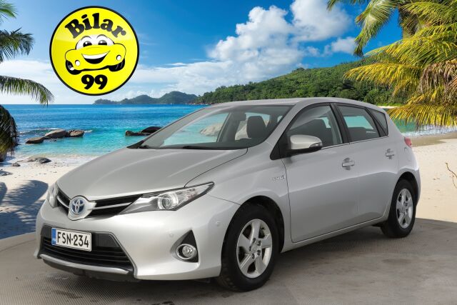 TOYOTA AURIS 2014