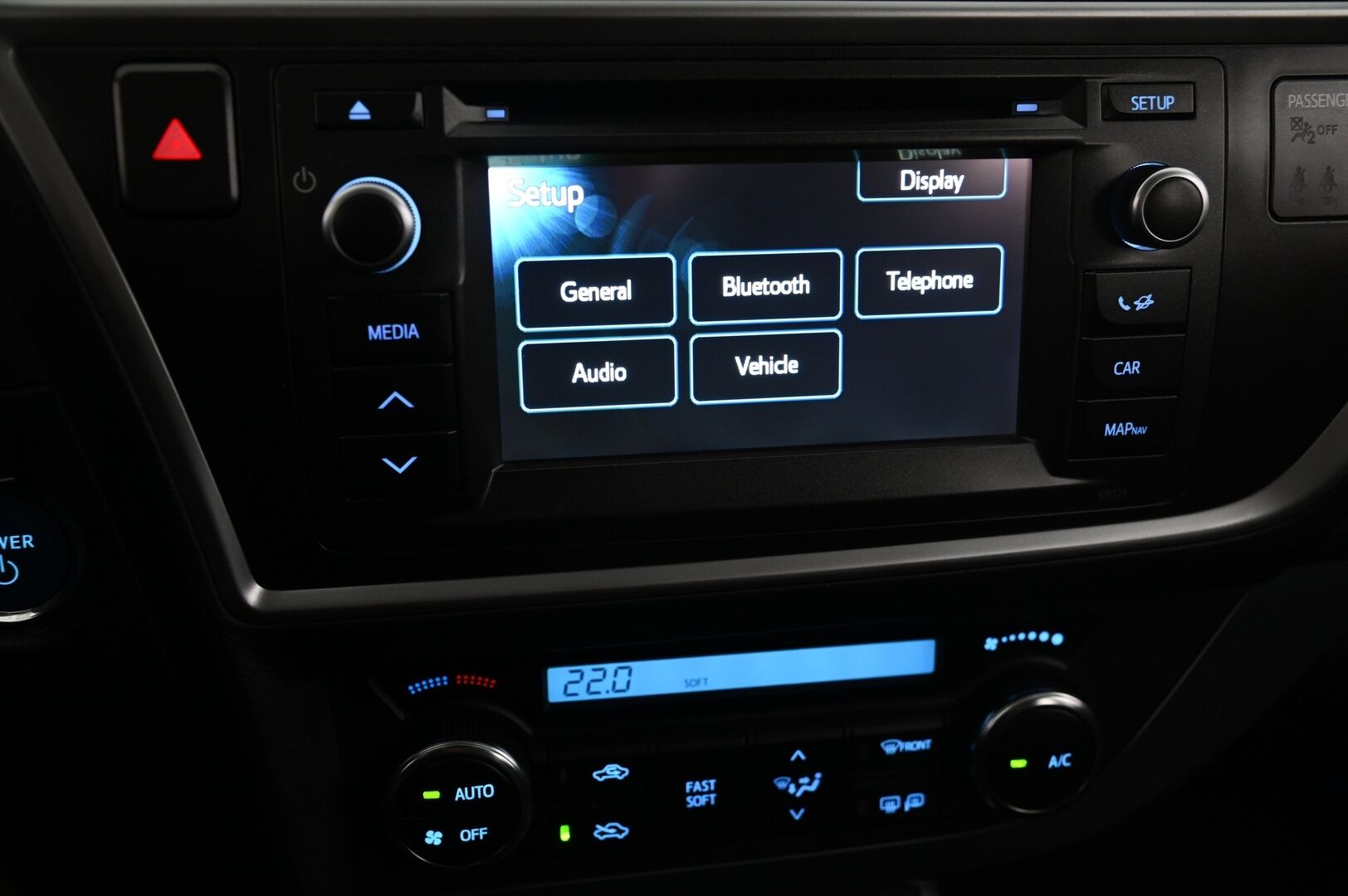 TOYOTA AURIS 2014 1,8 Hybrid Premium - / P.kamera / Vakkari / Ajettu vain 69tkm / Tämä on löytö /