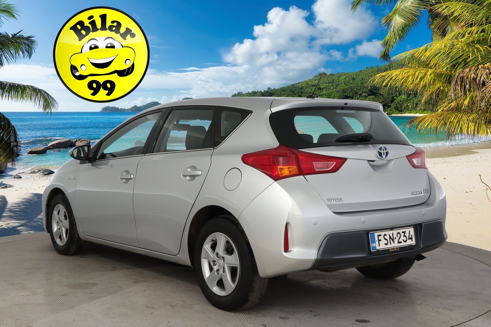 TOYOTA AURIS 2014 1,8 Hybrid Premium - / P.kamera / Vakkari / Ajettu vain 69tkm / Tämä on löytö /