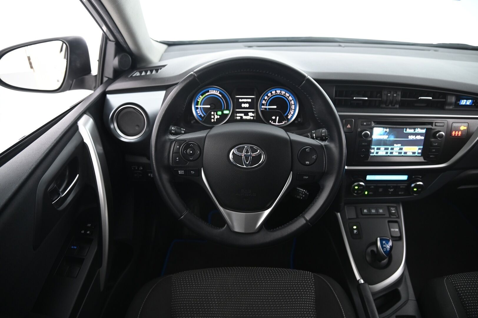 TOYOTA AURIS 2014 1,8 Hybrid Premium - / P.kamera / Vakkari / Ajettu vain 69tkm / Tämä on löytö /