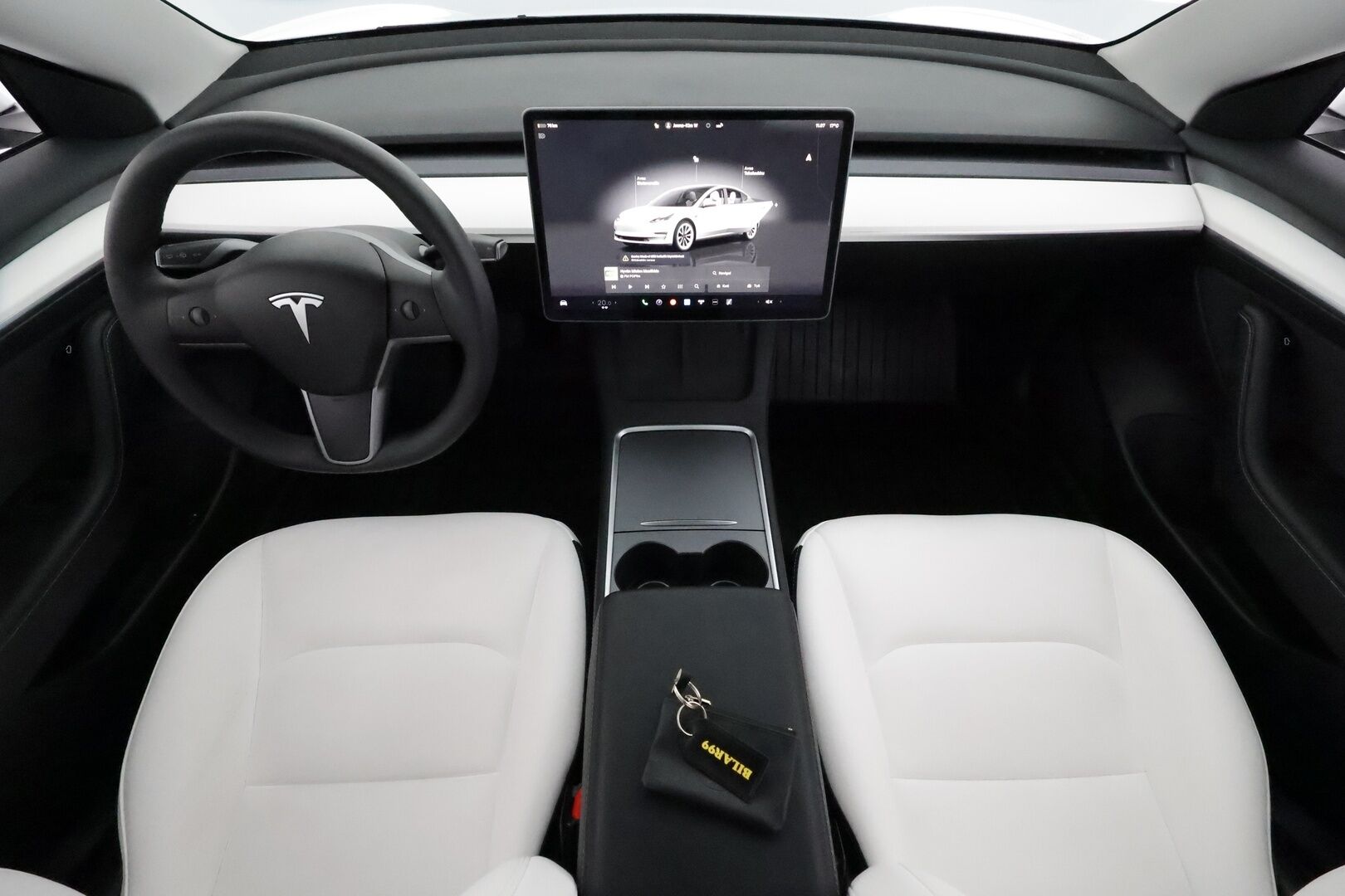 Tesla Model 3 2023 Standard Range Plus **Lasikatto / ILP / ACC / Matrix-LED / P.kamera / Muistipenkki / Navi / Kaistavahti / Keyless** - 3,99 % KORKOTARJOUS TÄHÄN AUTOON 14.9. ASTI! - 1-om Suomi-auto / 2x Latauskaapelit / Kahdet Renkaat / Akku kuntotarkastettu