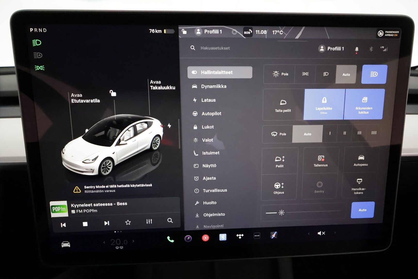 Tesla Model 3 2023 Standard Range Plus **Lasikatto / ILP / ACC / Matrix-LED / P.kamera / Muistipenkki / Navi / Kaistavahti / Keyless** - 1-om Suomi-auto / 2x Latauskaapelit / Kahdet Renkaat / Akku kuntotarkastettu