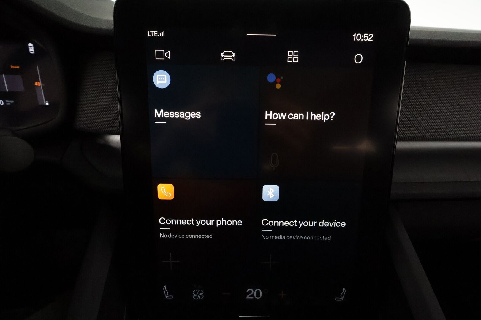 Polestar 2 2021 Launch Edition Performance, 300kW, 78kWh **ACC / Lasikatto / H&K / 360° / Muistipenkki / Koukku / Pixel LED / Navi** - 3,99 % KORKOTARJOUS TÄHÄN AUTOON 7.9. ASTI! - Merkkihuollettu