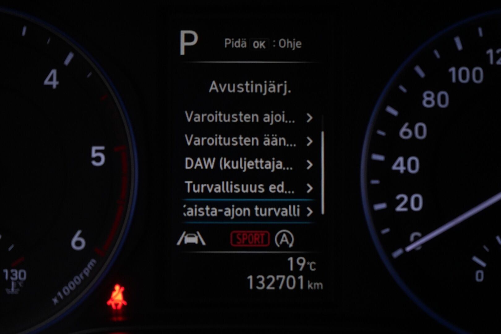 Hyundai KONA 2022 1.6 CRDi 136hv Hybrid 7-DCT-aut Pro Business