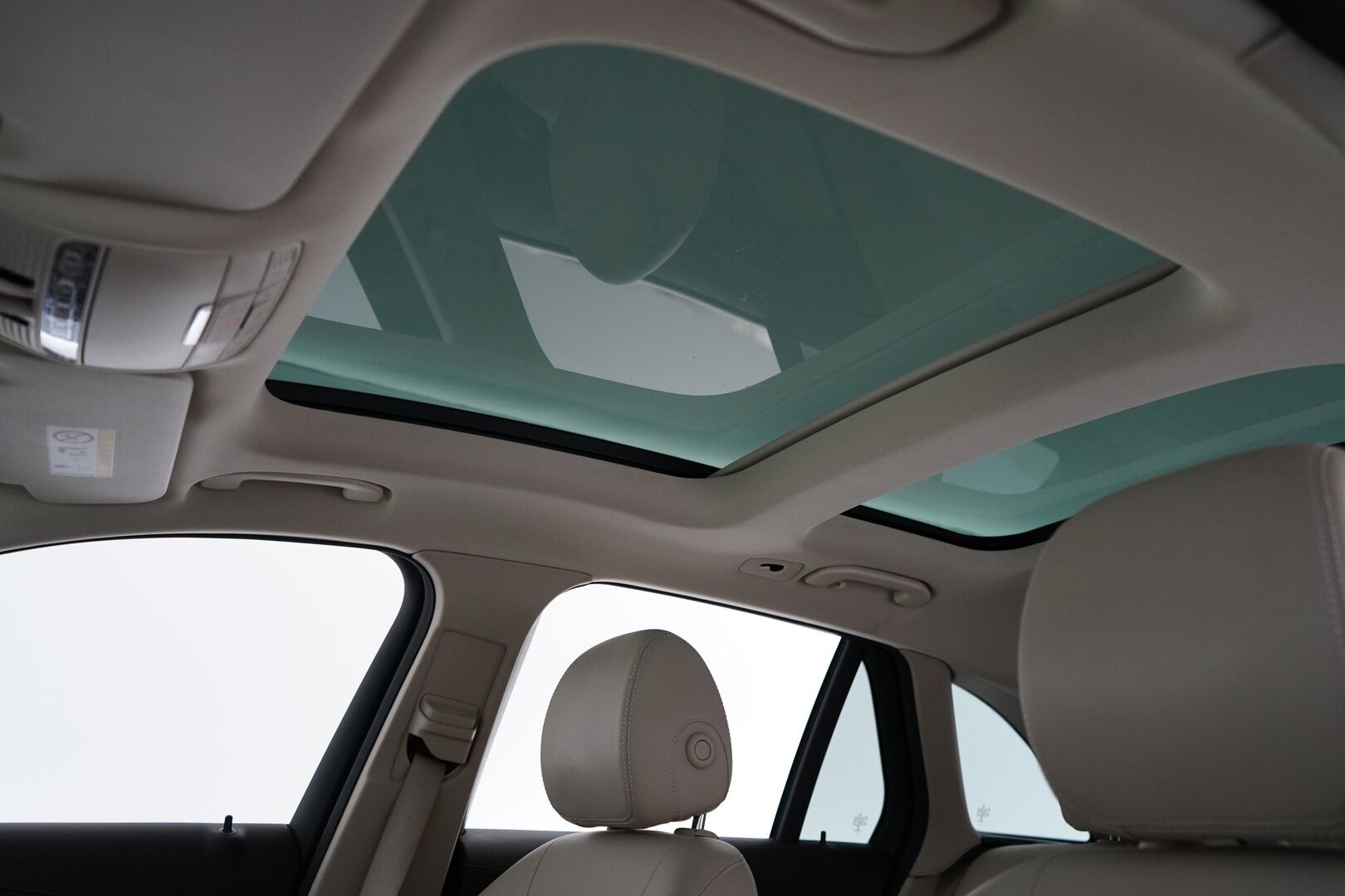 Mercedes-Benz GLC 2018 350 e 4Matic A Premium Business AMG *Panorama / Burmester / Sporttinahat / Koukku / Vakkari / Tutkat * - Suomi auto / Kahdet renkaat alumiinivantein / Viimeisin huolto 7/25