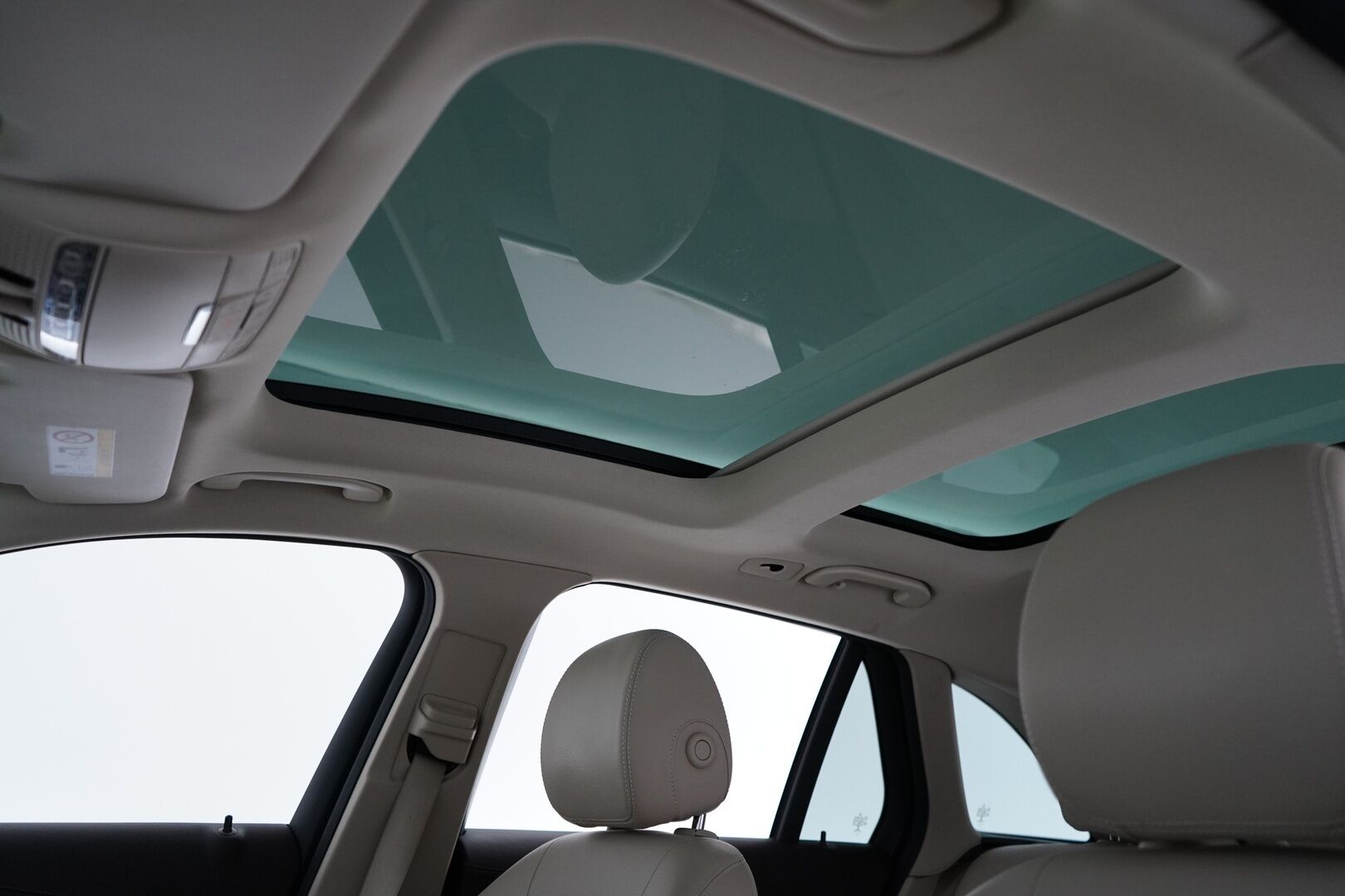 Mercedes-Benz GLC 2018 350 e 4Matic A Premium Business AMG *Panorama / Burmester / Sporttinahat / Koukku / Vakkari / Tutkat * - Suomi auto / Kahdet renkaat alumiinivantein / Viimeisin huolto 7/25