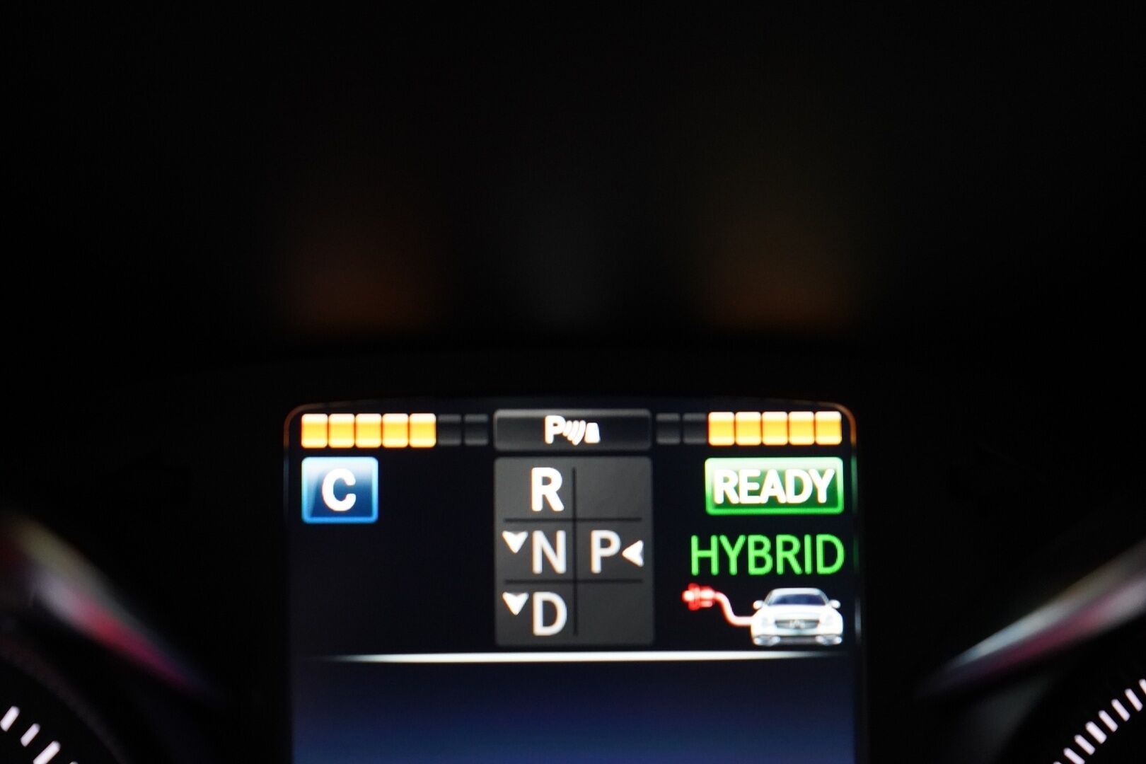 Mercedes-Benz GLC 2018 350 e 4Matic A Premium Business AMG *Panorama / Burmester / Sporttinahat / Koukku / Vakkari / Tutkat * - Suomi auto / Kahdet renkaat alumiinivantein / Viimeisin huolto 7/25