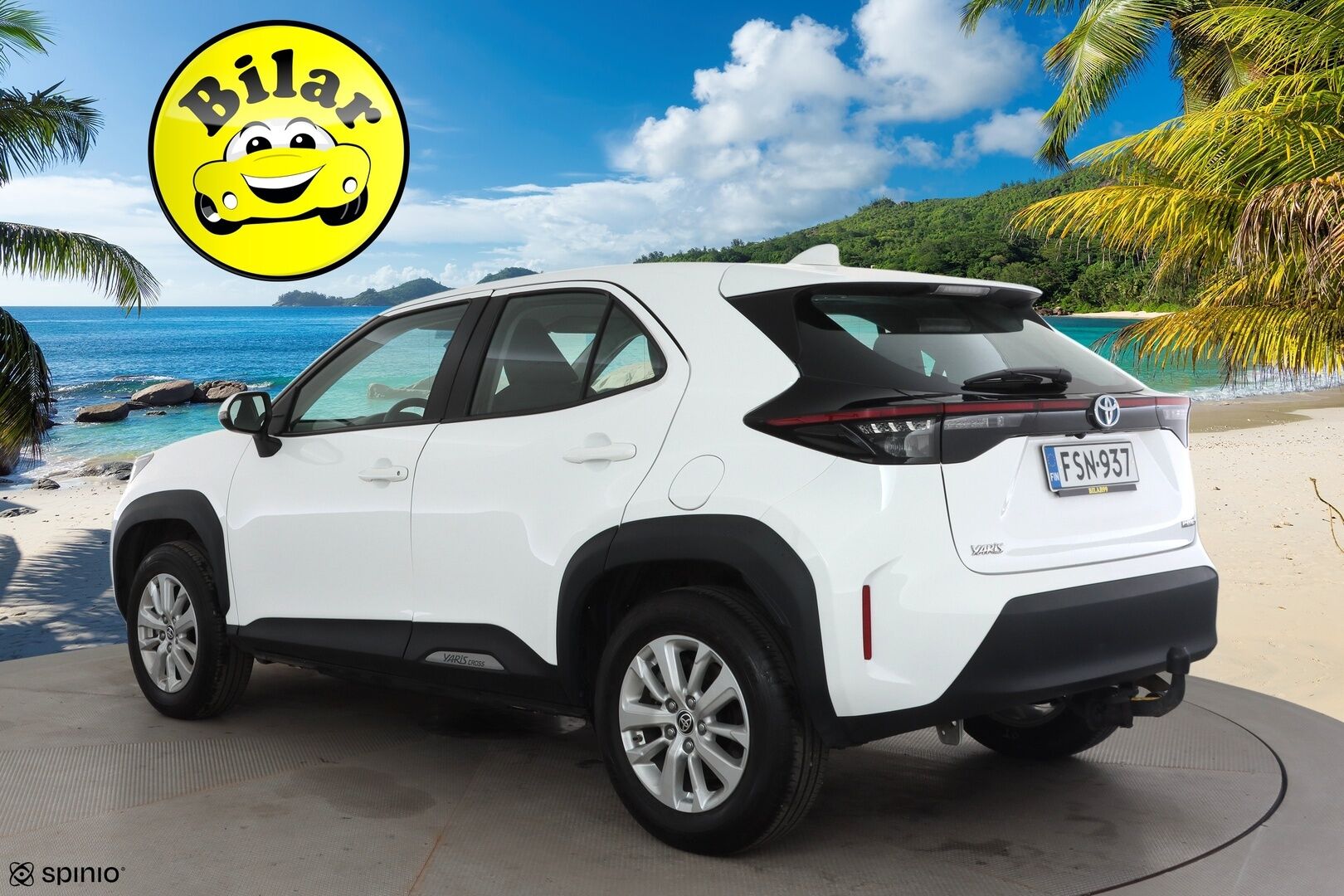 Toyota Yaris Cross 2023 1,5 Hybrid Active - | ACC | Lohko | Koukku | LED | P.kamera | Ratinlämmitys | Apple&Android | 1.Om Suomi-auto | Kahdet Renkaat | Merkkihuollettu |