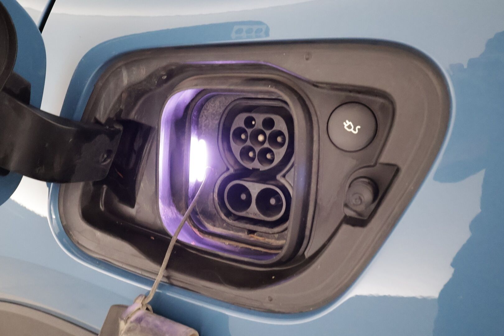 Volvo C40 2023 Recharge Twin Plus aut - 1OM Suomiauto | ILP | Koukku | Adapt.Vakkari | Lasikatto | KeylessGo | Peruutuskamera | High Perf Audio | Muistipenkki | Huippuvarusteet |2x Renkaat Aluvantein!