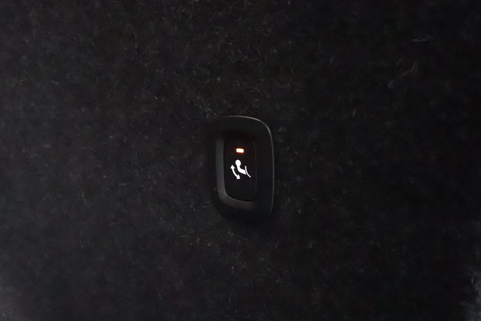 Volvo C40 2023 Recharge Twin Plus aut - 1OM Suomiauto | ILP | Koukku | Adapt.Vakkari | Lasikatto | KeylessGo | Peruutuskamera | High Perf Audio | Muistipenkki | Huippuvarusteet |2x Renkaat Aluvantein!