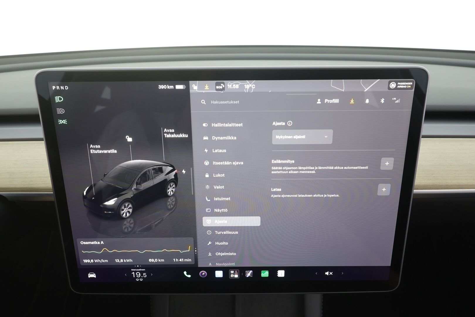 Tesla Model Y 2022 Long Range - | ACC | ILP | Koukku | Ryzen | Matrix | Lasikatto | Premium Audio | Nahat | Muistipenkki | P.kamera | 1-om suomiauto | 2x renkaat aluin |