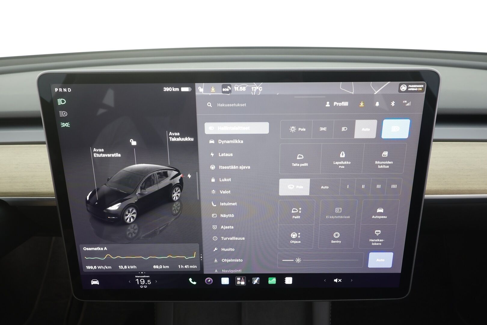 Tesla Model Y 2022 Long Range - | ACC | ILP | Koukku | Ryzen | Matrix | Lasikatto | Premium Audio | Nahat | Muistipenkki | P.kamera | 1-om suomiauto | 2x renkaat aluin |