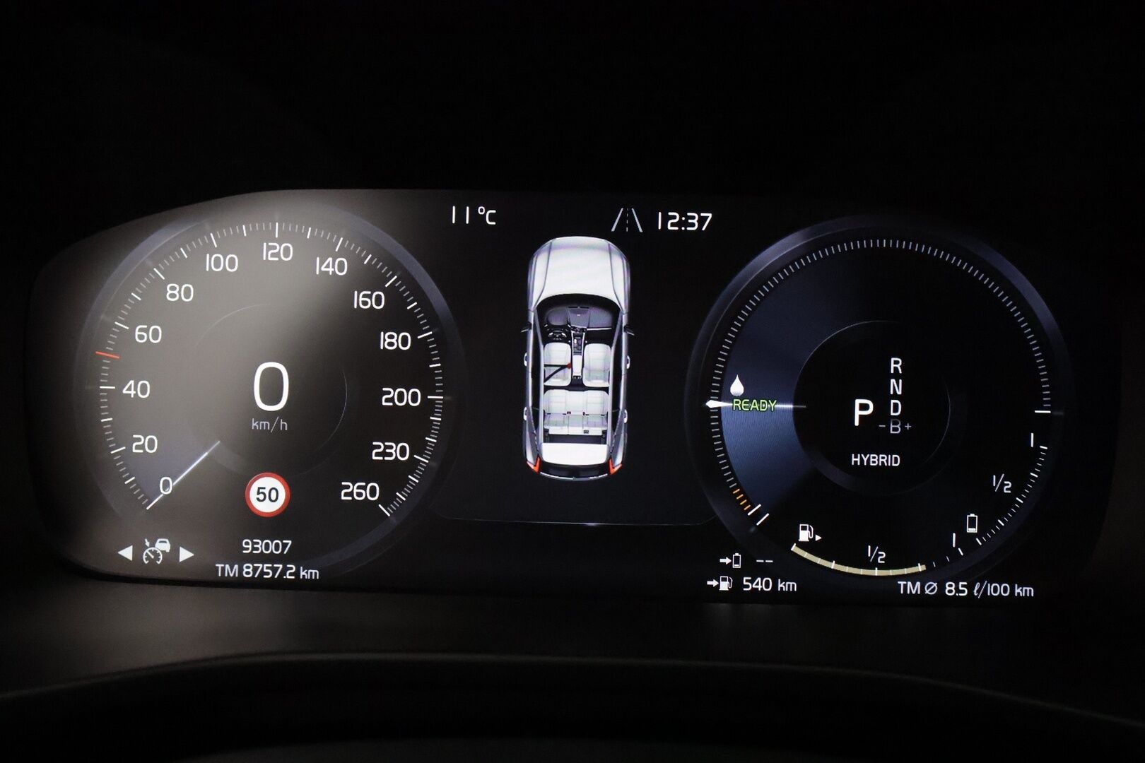 Volvo XC40 2023 T4 TwE Plus Bright aut * ACC / H&K / P.kamera / Muistipenkki / Koukku / KeylessGo / BLIS / Sähköluukku * - 1.Om Suomi-auto / Akku kuntotarkastettu / Kahdet renkaat aluvanteilla / Merkkihuollettu / Huippusiisti