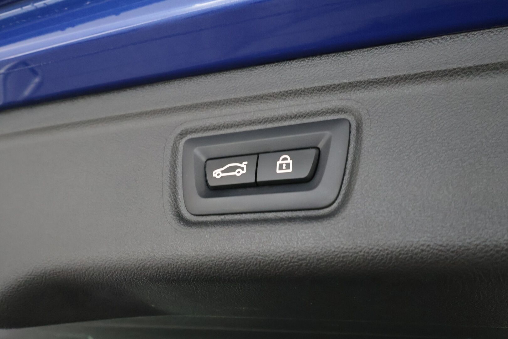 BMW 330 2023 G21 Touring 330e xDrive A M Sport * ACC / 360° / H&K / Muistipenkki / Widescreen / Comfort Access / Navi / Facelift * - 1.Om Suomi-auto / Akku kuntotarkastettu / Kahdet renkaat aluvanteilla - HULLUT AVAJAISHULINAT KORKOTARJOUS 3,29 %