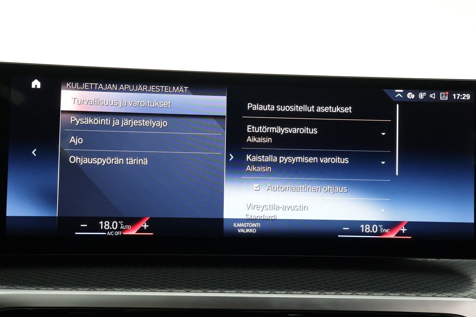 BMW 330 2023 G21 Touring 330e xDrive A M Sport * ACC / 360° / H&K / Muistipenkki / Widescreen / Comfort Access / Navi / Facelift * - 1.Om Suomi-auto / Akku kuntotarkastettu / Kahdet renkaat aluvanteilla - HULLUT AVAJAISHULINAT KORKOTARJOUS 3,29 %