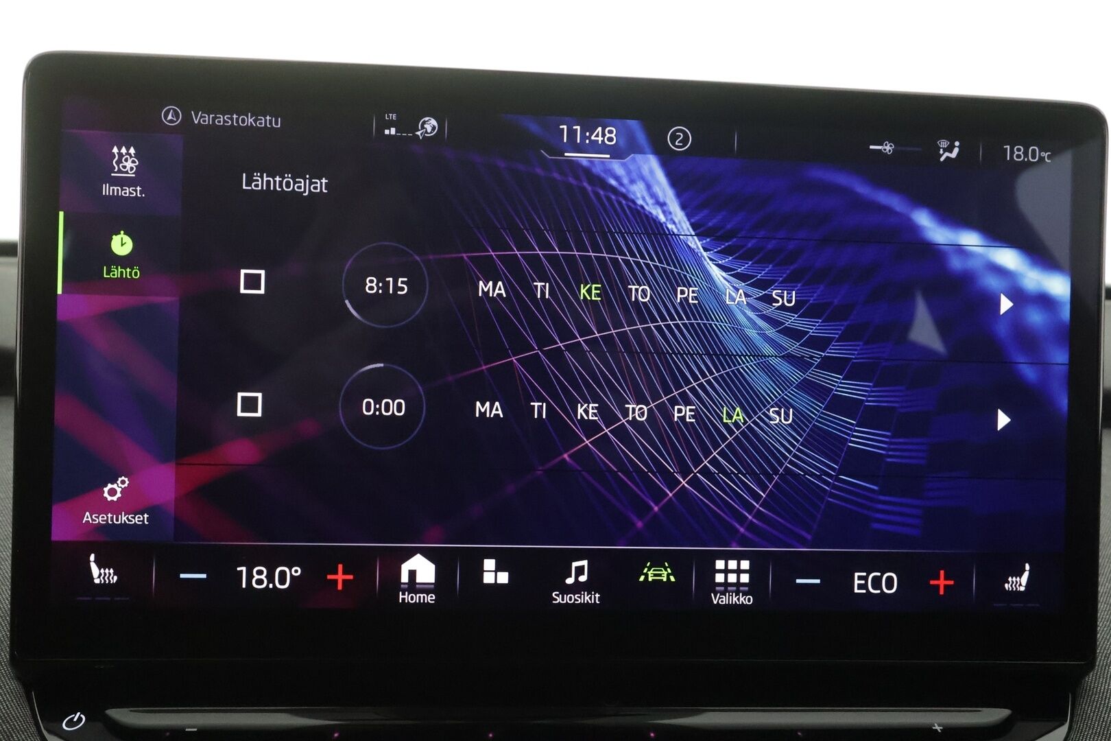 Skoda Enyaq 2022 80 iV - | ACC | ILP | Koukku | Puolinahat | Keyless | P.kamera | Side Assist | Lane Assist | Sähk. takaluukku | Lämm. ratti | LED | Ambient Light | 