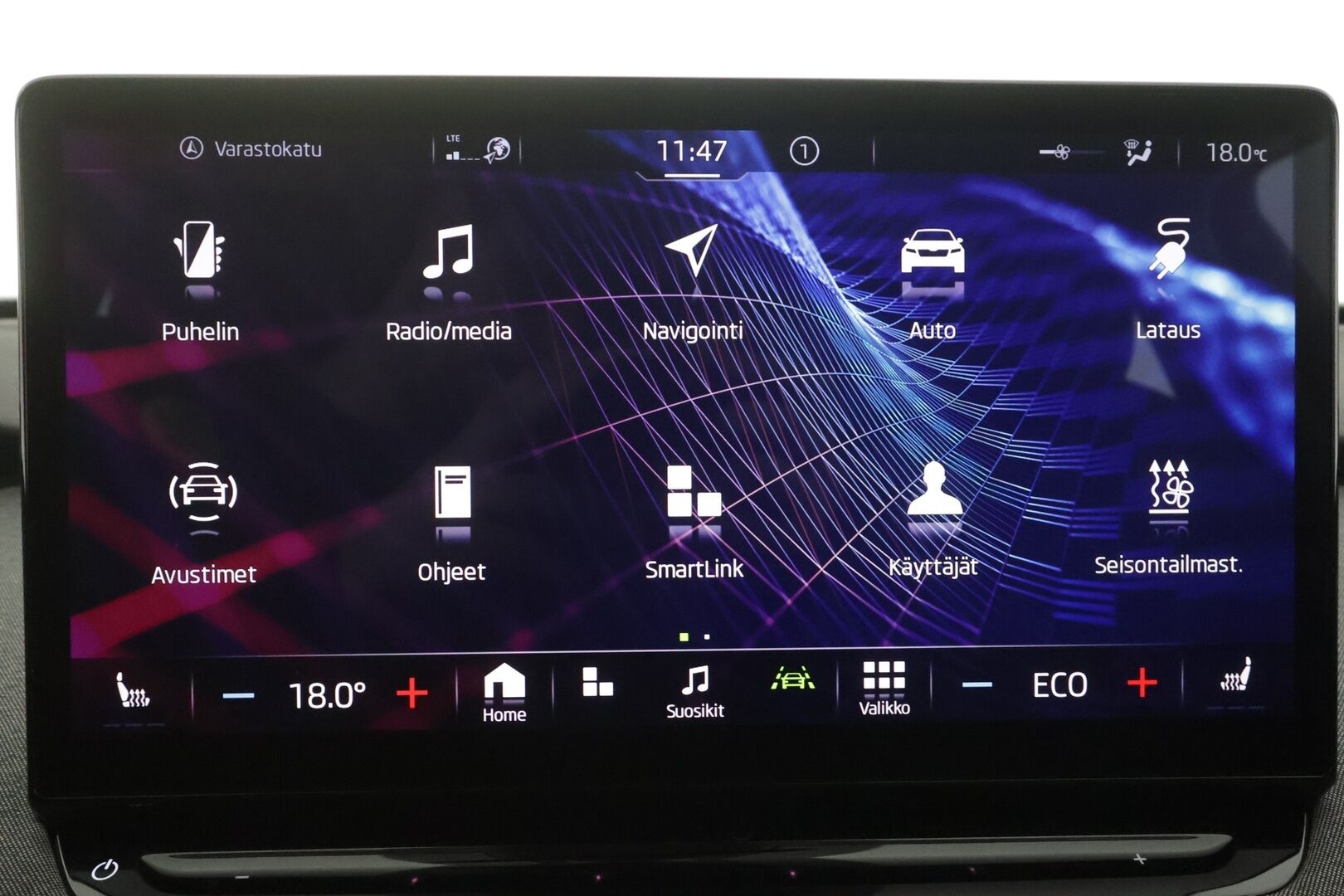 Skoda Enyaq 2022 80 iV - | ACC | ILP | Koukku | Puolinahat | Keyless | P.kamera | Side Assist | Lane Assist | Sähk. takaluukku | Lämm. ratti | LED | Ambient Light | 