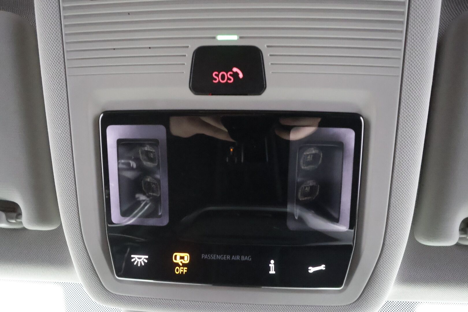 Skoda Enyaq 2022 80 iV - | ACC | ILP | Koukku | Puolinahat | Keyless | P.kamera | Side Assist | Lane Assist | Sähk. takaluukku | Lämm. ratti | LED | Ambient Light | 