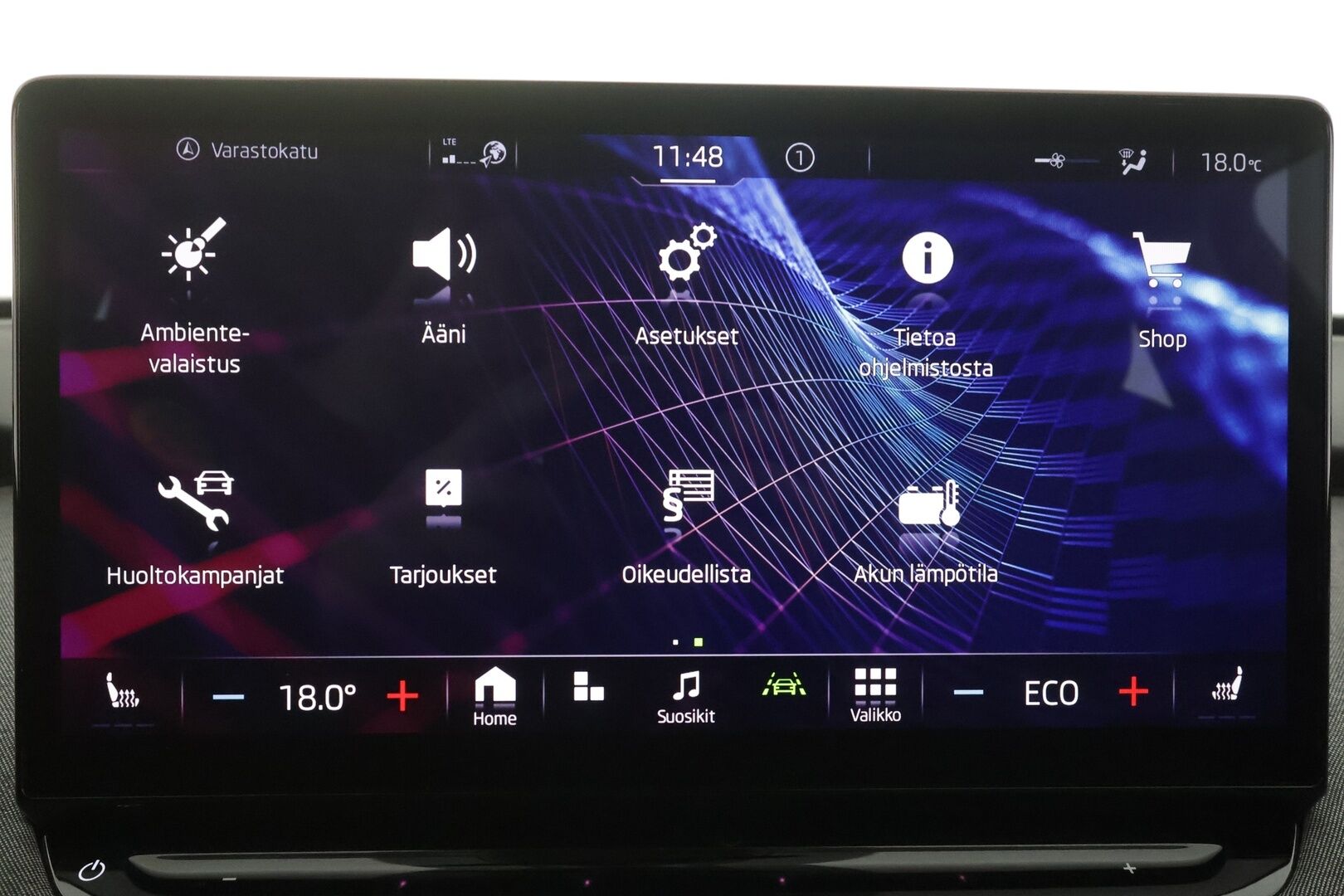 Skoda Enyaq 2022 80 iV - | ACC | ILP | Koukku | Puolinahat | Keyless | P.kamera | Side Assist | Lane Assist | Sähk. takaluukku | Lämm. ratti | LED | Ambient Light | 
