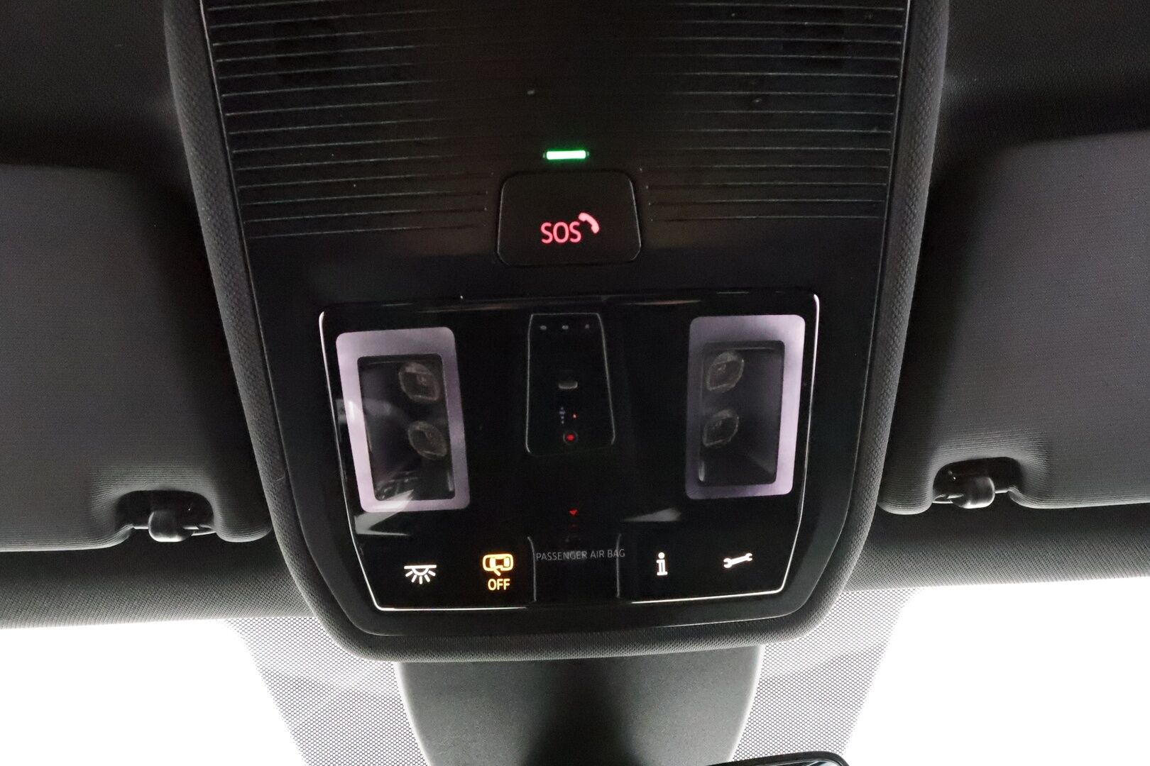 Seat Leon 2023 1,5 eTSI 150 Hybrid FR DSG * Webasto / ACC / LED / P.tutkat / Digimittaristo / Kaistavahti / Navi / Keyless * - 1-om Suomi-auto / Kahdet renkaat aluvanteilla / Merkkihuollot 