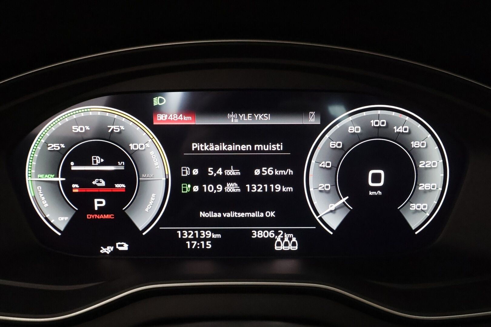 Audi Q5 2023 Progress 50 TFSI e 220 kW quattro S tronic * ACC / P.kamera / Koukku / Sporttipenkit / Sähköluukku / Digimittaristo * - 1.Om Suomi-auto / Kahdet renkaat aluvanteilla / Merkkihuollettu