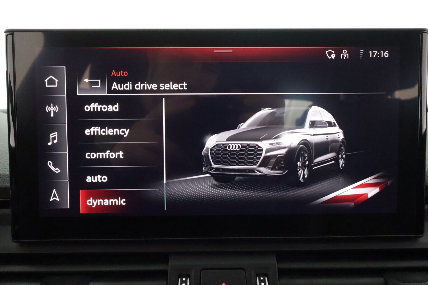 Audi Q5 2023 Progress 50 TFSI e 220 kW quattro S tronic * ACC / P.kamera / Koukku / Sporttipenkit / Sähköluukku / Digimittaristo * - 1.Om Suomi-auto / Kahdet renkaat aluvanteilla / Merkkihuollettu