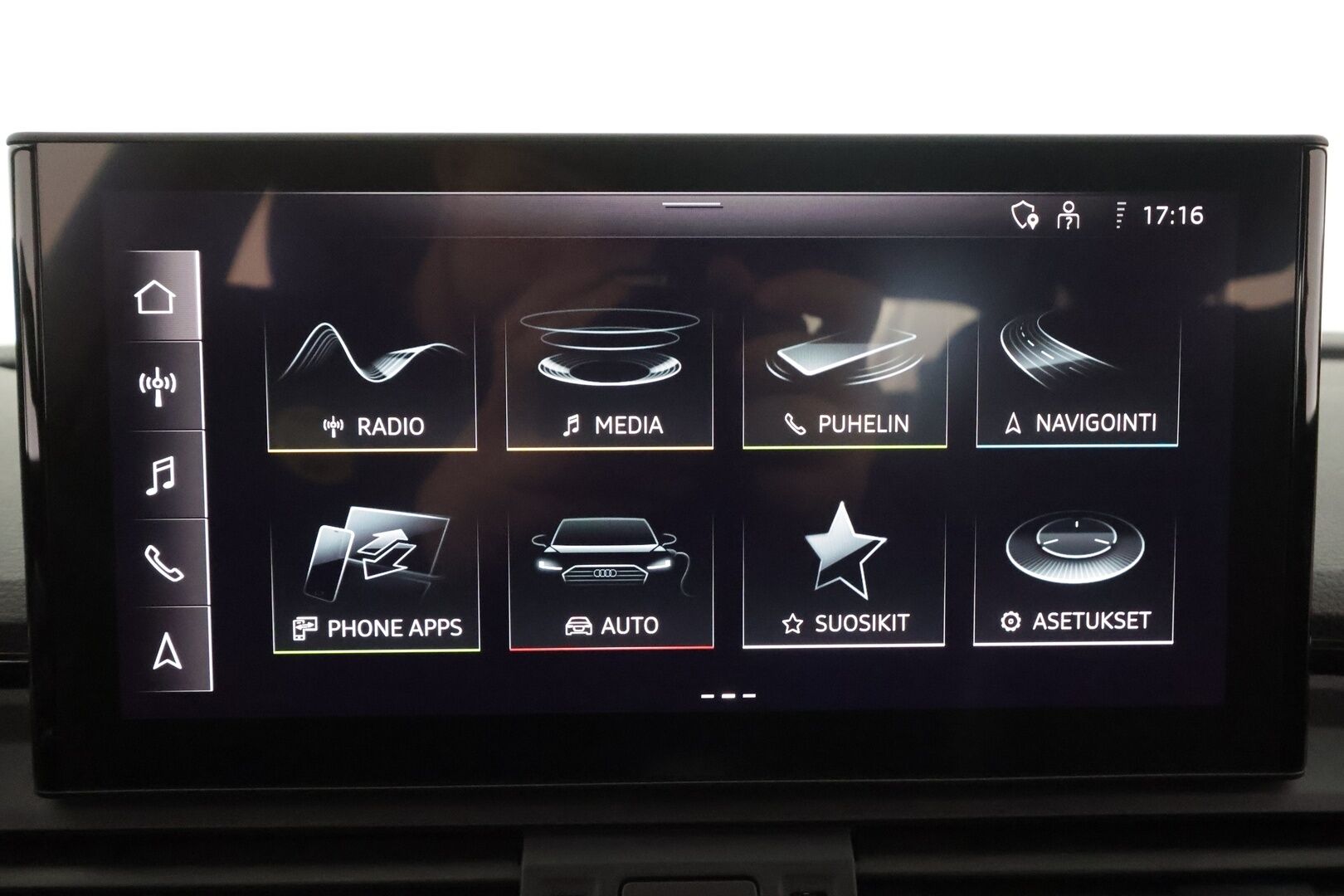 Audi Q5 2023 Progress 50 TFSI e 220 kW quattro S tronic * ACC / P.kamera / Koukku / Sporttipenkit / Sähköluukku / Digimittaristo * - 1.Om Suomi-auto / Kahdet renkaat aluvanteilla / Merkkihuollettu