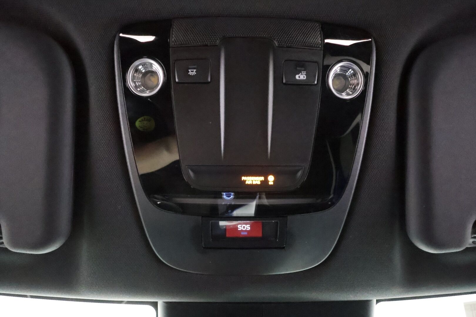 KIA EV6 2023 GT-Line AWD 77 kWh 325 hv - | ACC | ILP | Koukku | Adapt.LED | 360° | Muistipenkki | Meridian | Ilmastoidut penkit | Navi | HUD | Keyless | Kahdet renkaat aluvanteilla | Merkkihuollettu |