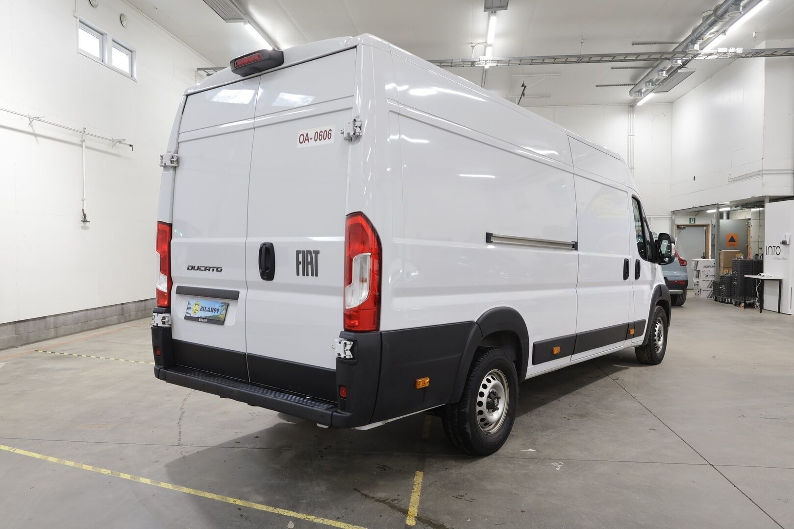 FIAT DUCATO 2024 L4H2 180hv - ALV | Facelift | Vakkari | LED | P.Kamera | Kaistavahti | Bluetooth