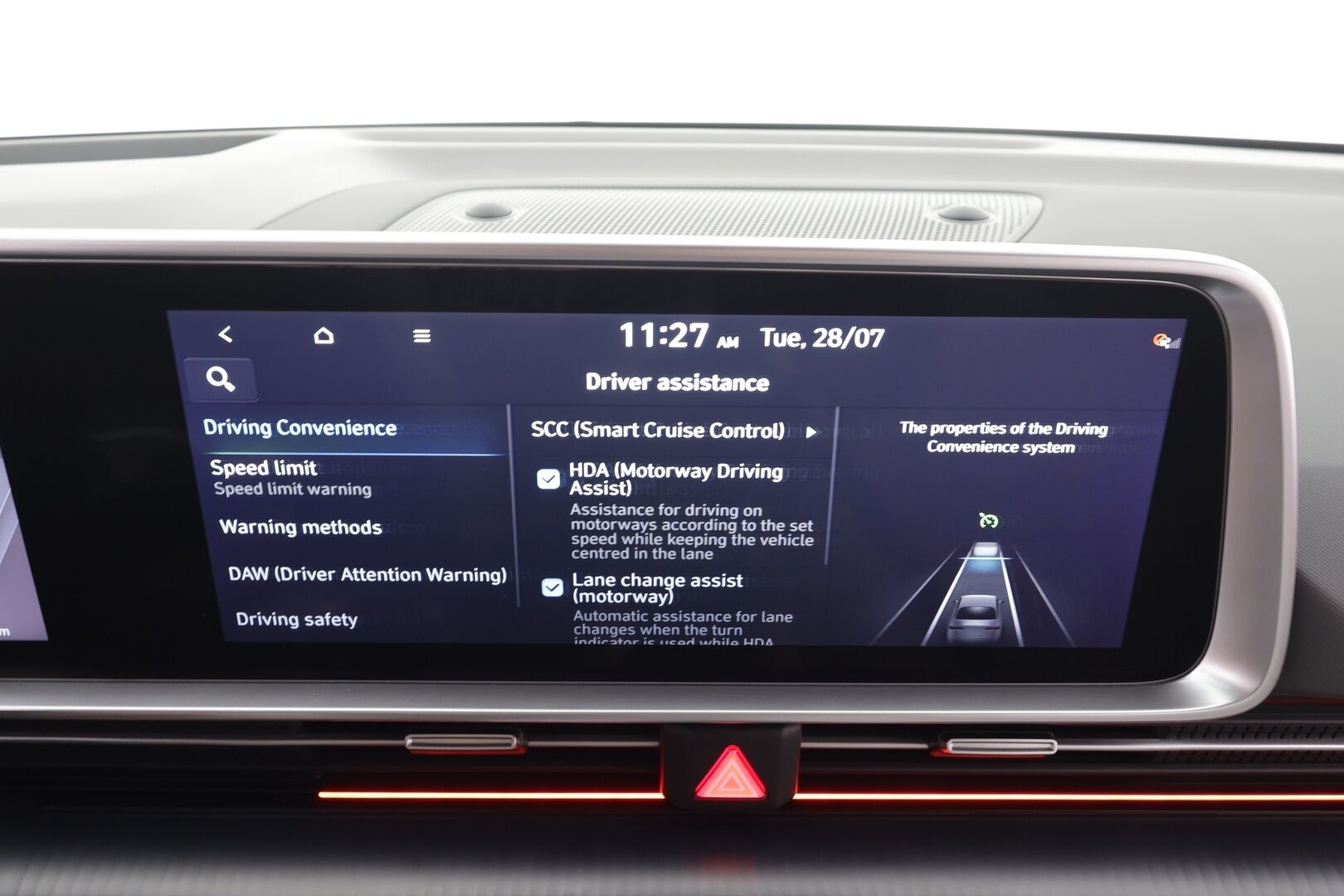 Hyundai IONIQ 6 2024 77 kWh 229 hv Ultimate - ACC | ILP | HUD | 360° | Ilm. relax nahat | Muistipenkki | BOSE | Matrix | HDA | BSM | V2L | Keyless | Ambient | Lämm. ratti | Merkkihuollettu | ALV |