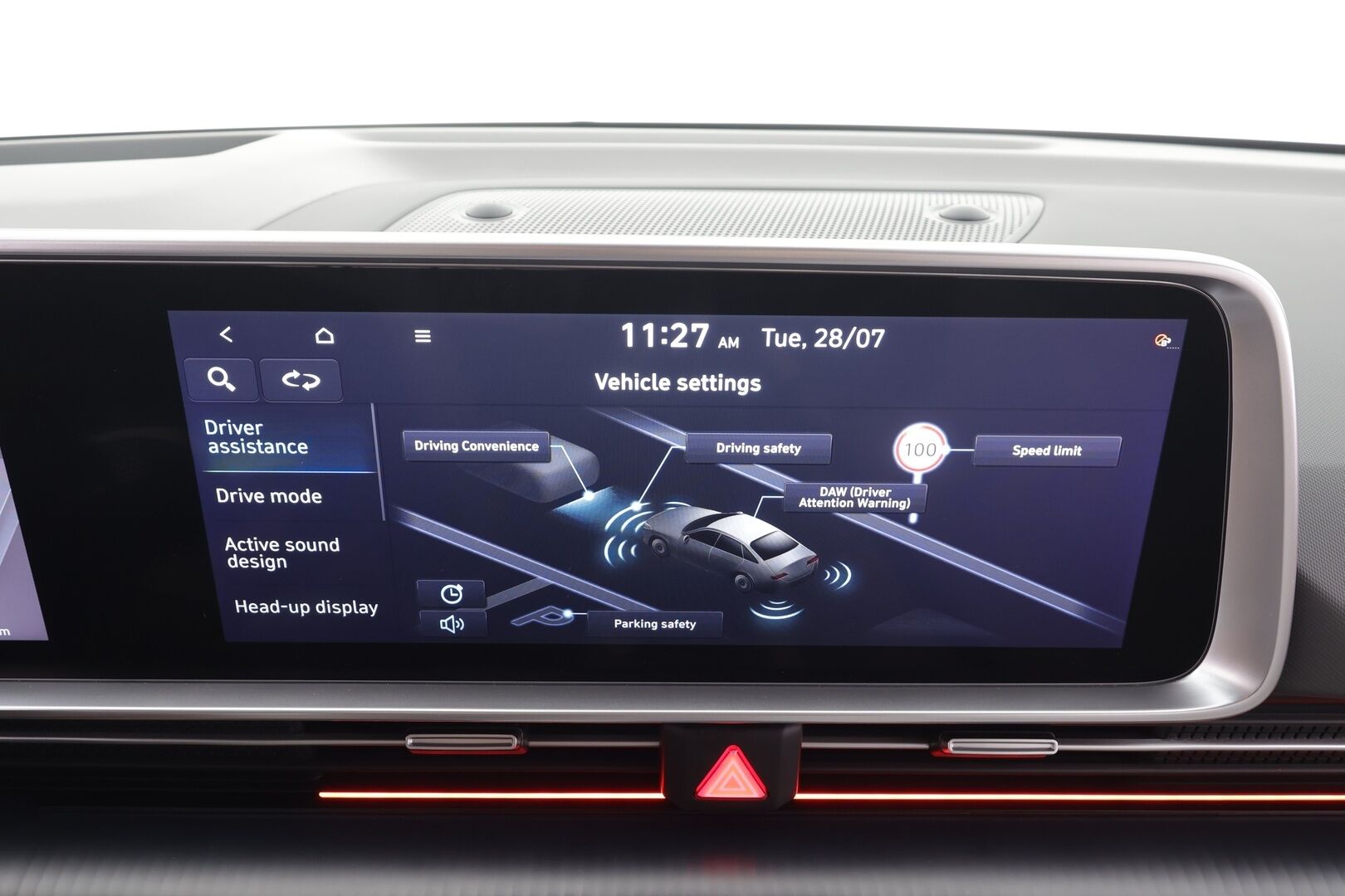 Hyundai IONIQ 6 2024 77 kWh 229 hv Ultimate - ACC | ILP | HUD | 360° | Ilm. relax nahat | Muistipenkki | BOSE | Matrix | HDA | BSM | V2L | Keyless | Ambient | Lämm. ratti | Merkkihuollettu | ALV |