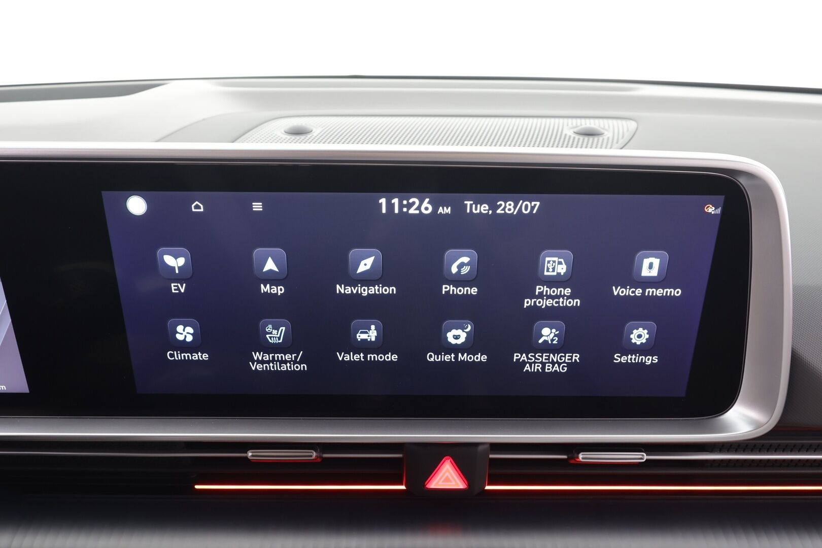 Hyundai IONIQ 6 2024 77 kWh 229 hv Ultimate - ACC | ILP | HUD | 360° | Ilm. relax nahat | Muistipenkki | BOSE | Matrix | HDA | BSM | V2L | Keyless | Ambient | Lämm. ratti | Merkkihuollettu | ALV |