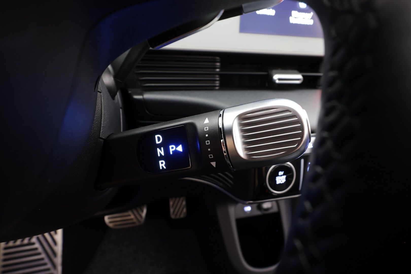 Hyundai IONIQ 5 2022 73 kWh 305 hv AWD Premium - | ILP | Bose | ACC | 360 | Ilmastoidut-penkit | HUD | LED | Navi | Kaistavahti | Katveavustin | Keyless | Merkkihuollot | 