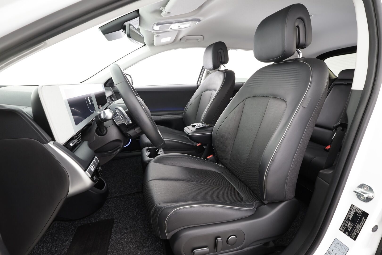 Hyundai IONIQ 5 2022 73 kWh 305 hv AWD Premium - | ILP | Bose | ACC | 360 | Ilmastoidut-penkit | HUD | LED | Navi | Kaistavahti | Katveavustin | Keyless | Merkkihuollot | 